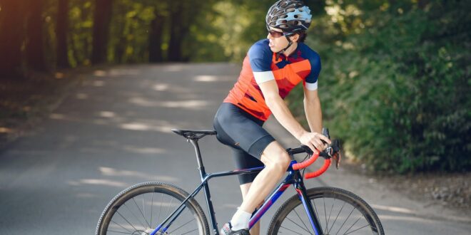 I MIGLIORI OUTFIT PER IL CICLISMO PRIMAVERA 2021 - InBici Magazine