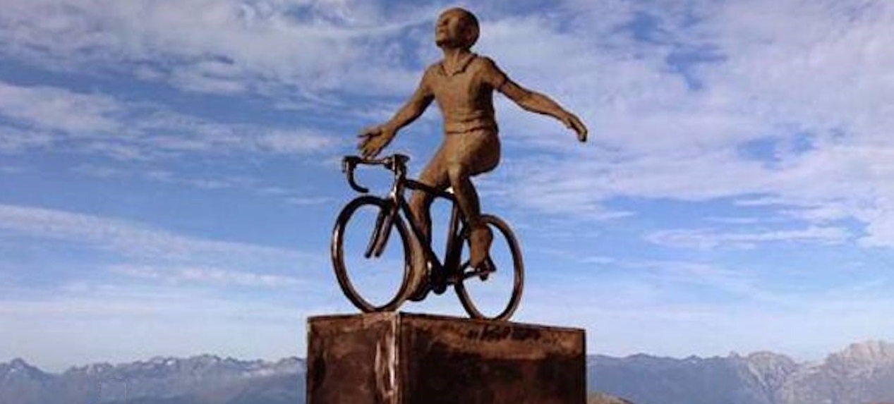 A MONTECAMPIONE UNA STATUA DI SEI METRI DEDICATA ALL'IMPRESA DI PANTANI -  InBici Magazine